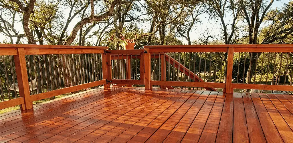 Deck sealing results with a freshly sealed wood deck in Rockford, IL